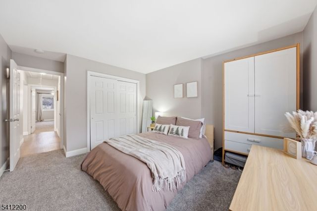 45 Fox Tail Ln, Hardyston Twp., NJ 07419