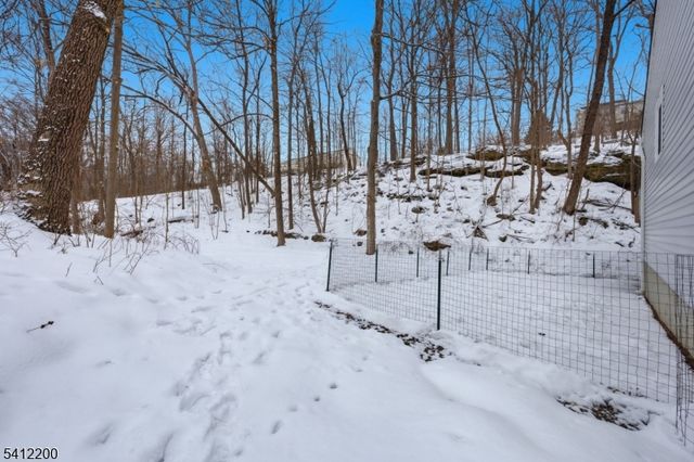 45 Fox Tail Ln, Hardyston Twp., NJ 07419