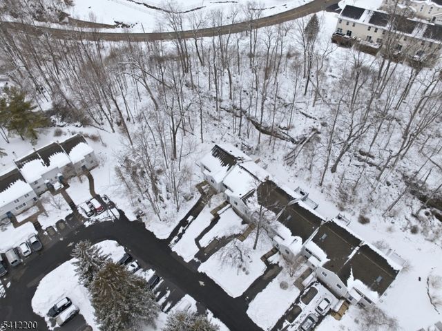 45 Fox Tail Ln, Hardyston Twp., NJ 07419