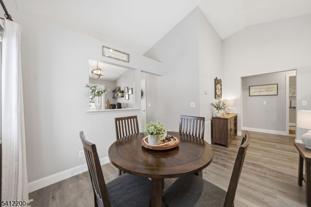 45 Fox Tail Ln, Hardyston Twp., NJ 07419