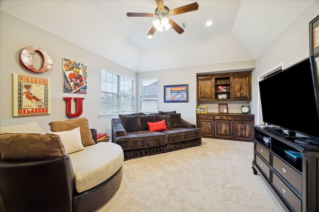 17719 Carr Creek Lane, Humble, TX 77346