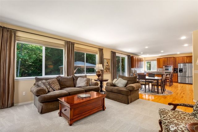 3410 33rd Way NW, Olympia, WA 98502