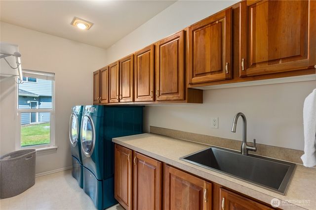 3410 33rd Way NW, Olympia, WA 98502