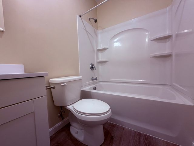 85 Lowell 6, Peabody, MA 01960