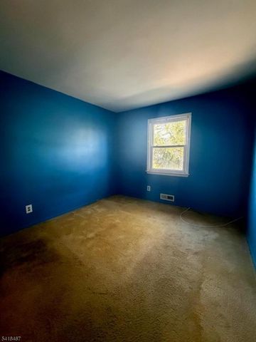 83 Edward St, Woodbridge Twp., NJ 08830