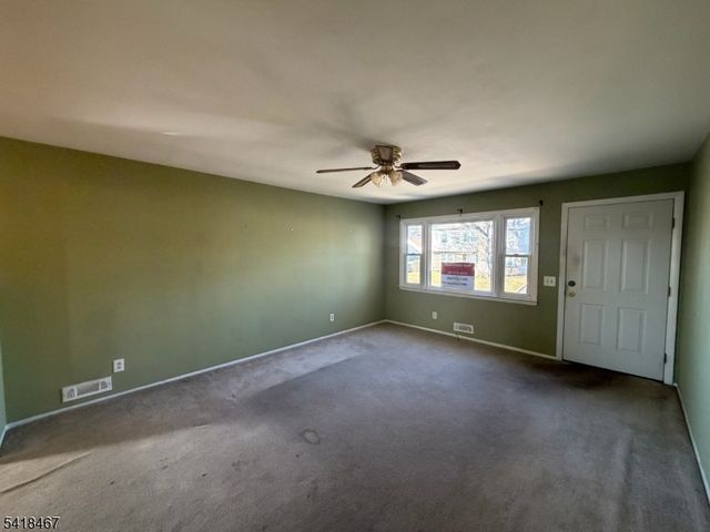 83 Edward St, Woodbridge Twp., NJ 08830