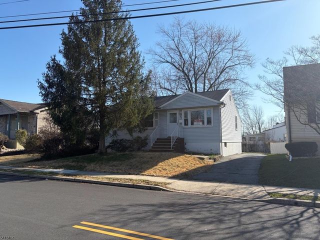 83 Edward St, Woodbridge Twp., NJ 08830