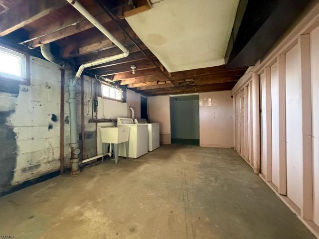 83 Edward St, Woodbridge Twp., NJ 08830