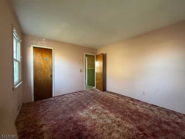 83 Edward St, Woodbridge Twp., NJ 08830