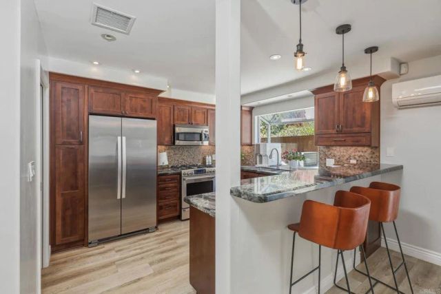 11120 FORESTVIEW Lane, San Diego, CA 92131