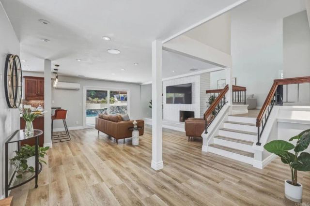 11120 FORESTVIEW Lane, San Diego, CA 92131