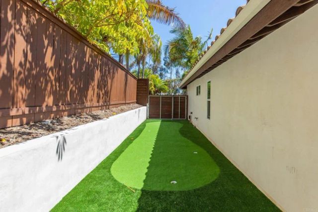 11120 FORESTVIEW Lane, San Diego, CA 92131