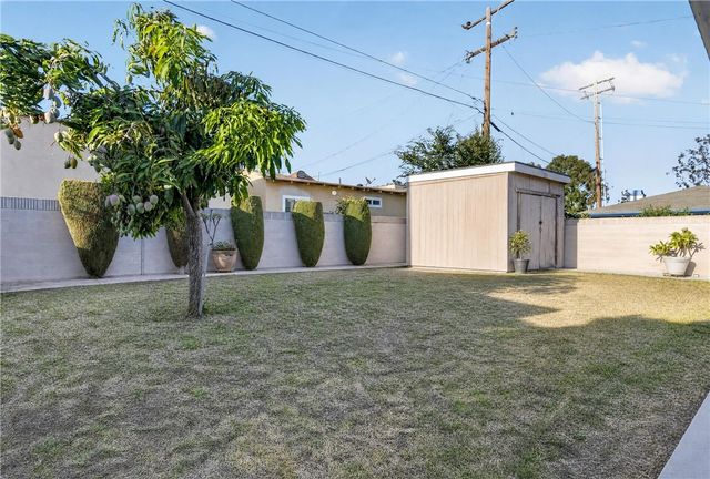 6743 Agra St., Commerce, CA 90040