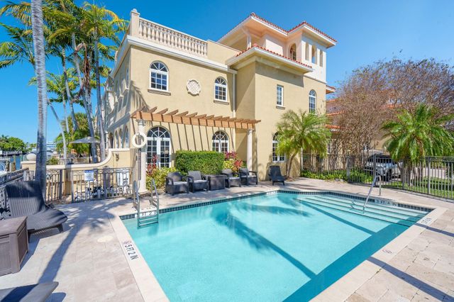 237 Garden Court, Lauderdale-By-The-Sea, Fort Lauderdale, FL 33308