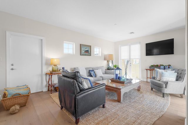 237 Garden Court, Lauderdale-By-The-Sea, Fort Lauderdale, FL 33308