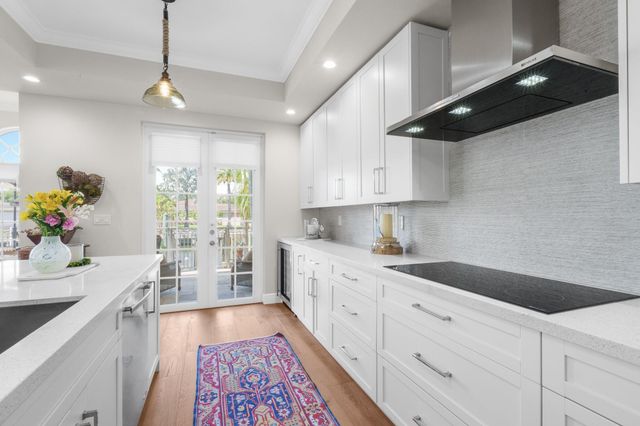 237 Garden Court, Lauderdale-By-The-Sea, Fort Lauderdale, FL 33308