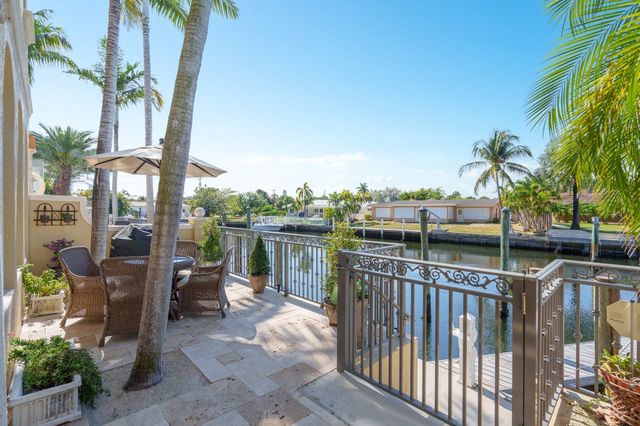 237 Garden Court, Lauderdale-By-The-Sea, Fort Lauderdale, FL 33308