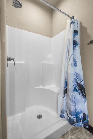 1270 CAMERON CIRCLE, Neenah, WI 54956