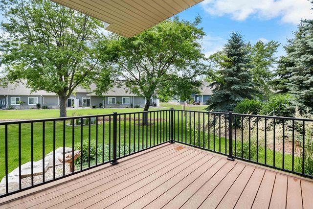 1270 CAMERON CIRCLE, Neenah, WI 54956