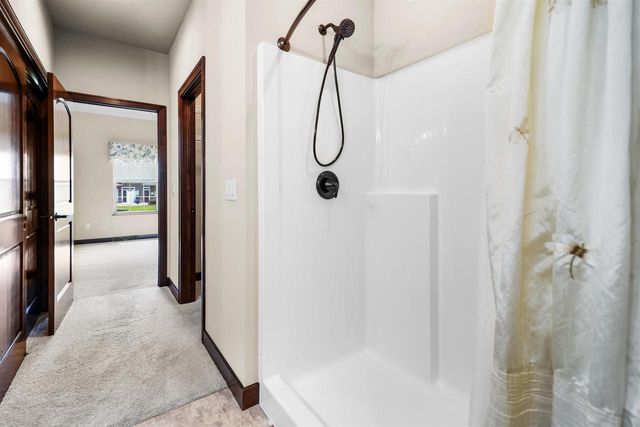 1270 CAMERON CIRCLE, Neenah, WI 54956