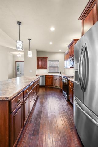 1270 CAMERON CIRCLE, Neenah, WI 54956