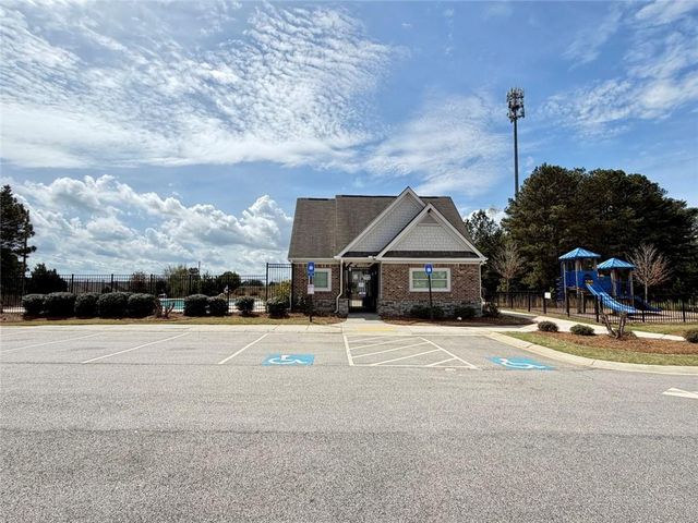 3705 Prospect Point Drive, Oakwood, GA 30566