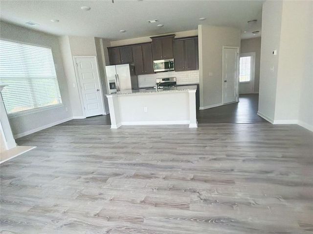 3705 Prospect Point Drive, Oakwood, GA 30566