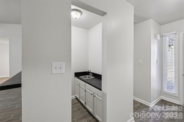 7030 Huntsmaster Drive, Charlotte, NC 28277