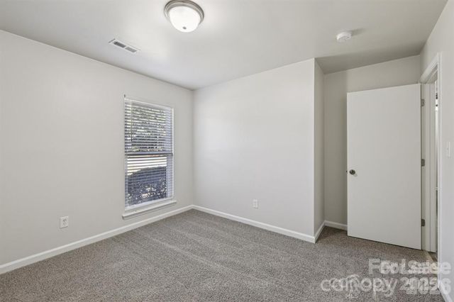 7030 Huntsmaster Drive, Charlotte, NC 28277