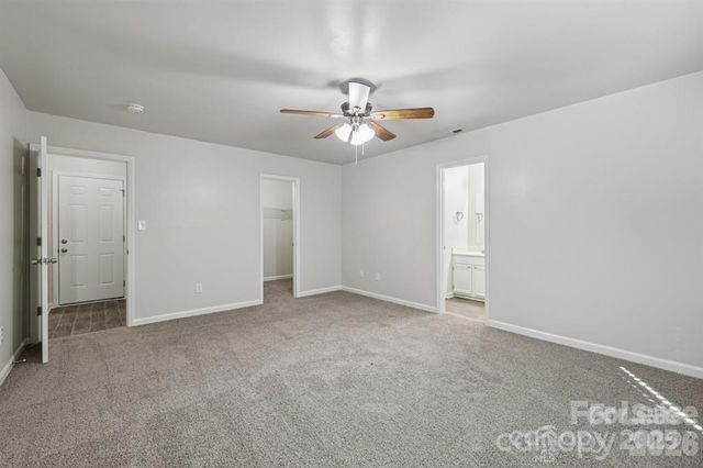 7030 Huntsmaster Drive, Charlotte, NC 28277