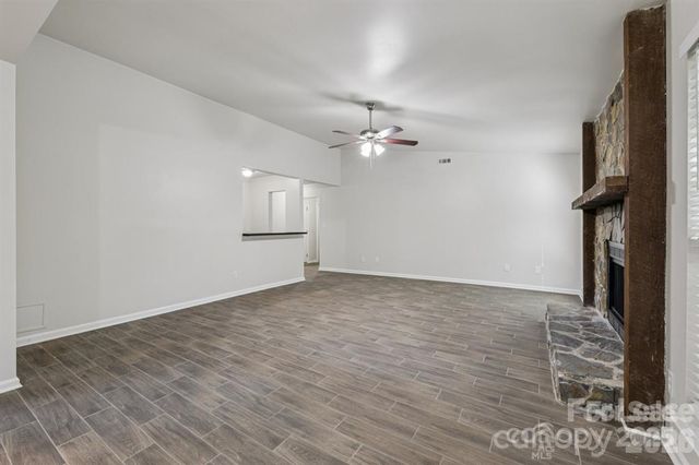 7030 Huntsmaster Drive, Charlotte, NC 28277