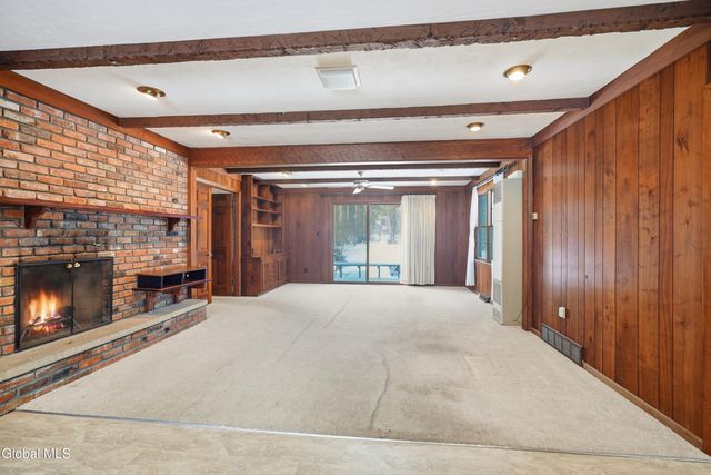 1225 Hempstead Road, Niskayuna, NY 12309