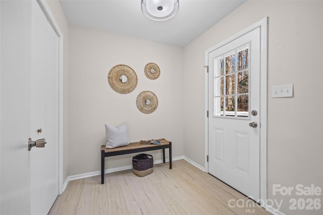 222 Woodridge Drive, Belmont, NC 28012