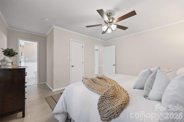 222 Woodridge Drive, Belmont, NC 28012