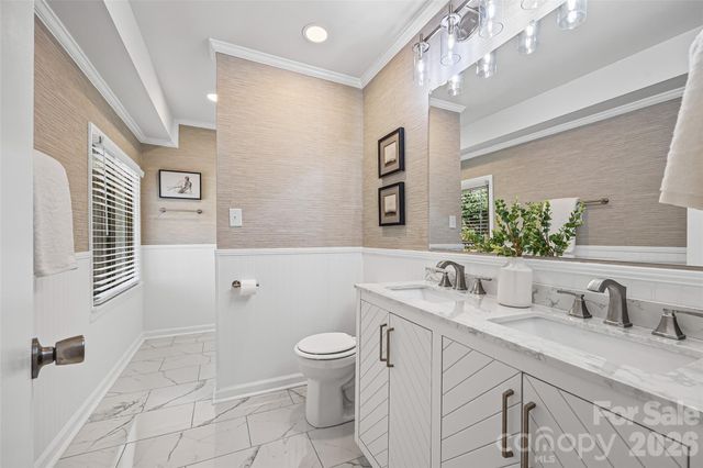 222 Woodridge Drive, Belmont, NC 28012