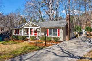 222 Woodridge Drive, Belmont, NC 28012