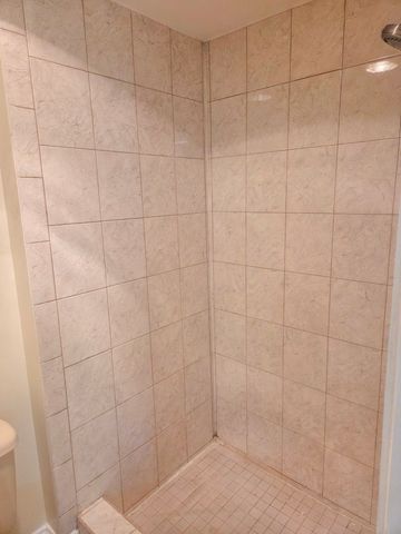 2657 N Sayre Avenue, Chicago, IL 60707