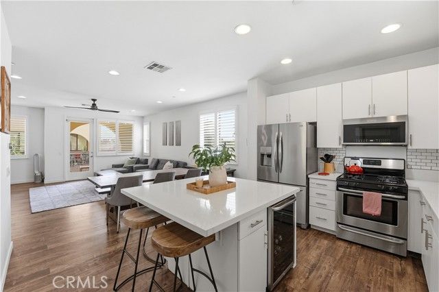 809 S Anaheim Boulevard, Anaheim, CA 92805