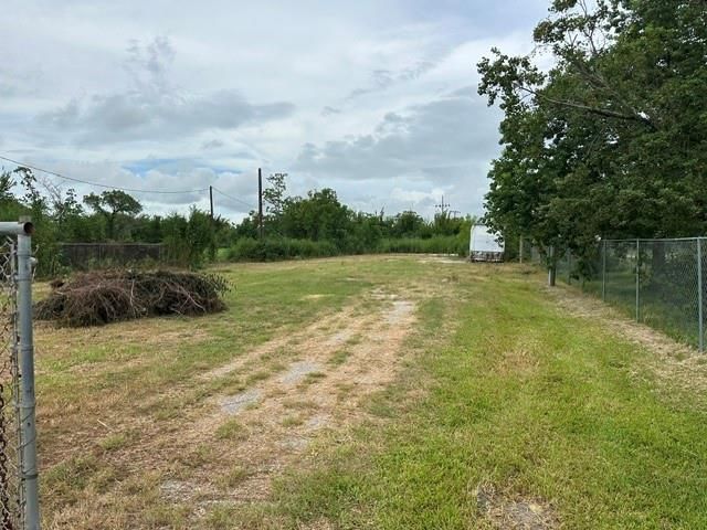 5613 John Martin Road, Baytown, TX 77521
