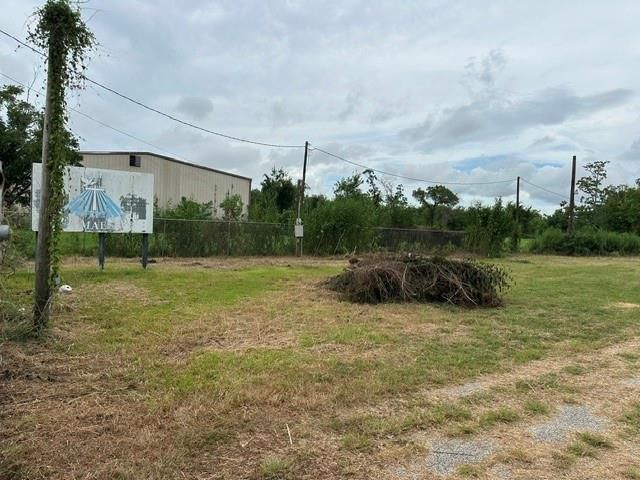 5613 John Martin Road, Baytown, TX 77521