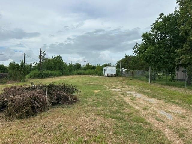 5613 John Martin Road, Baytown, TX 77521