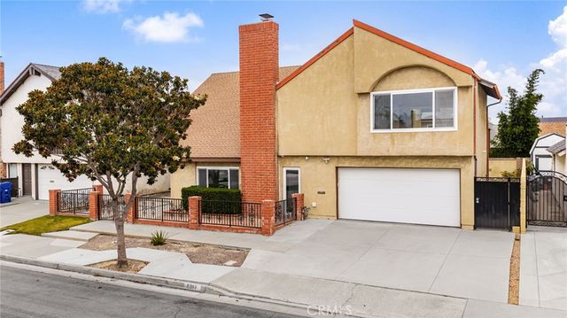 5317 Vista Del Mar, Cypress, CA 90630