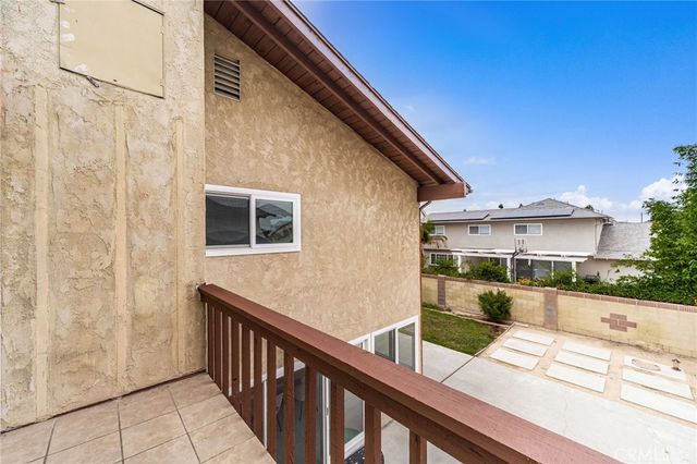 5317 Vista Del Mar, Cypress, CA 90630