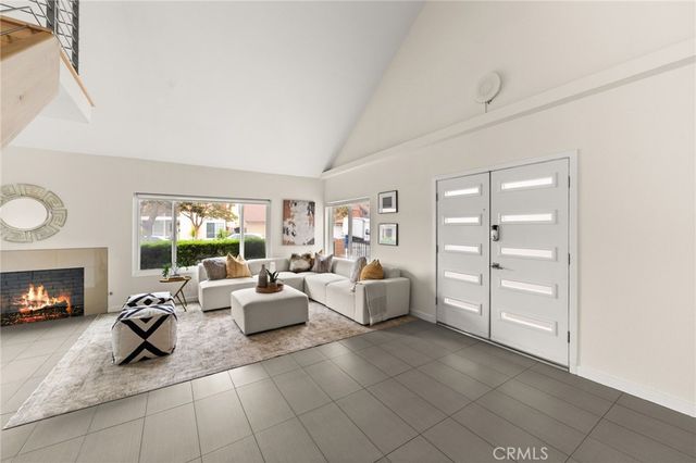 5317 Vista Del Mar, Cypress, CA 90630