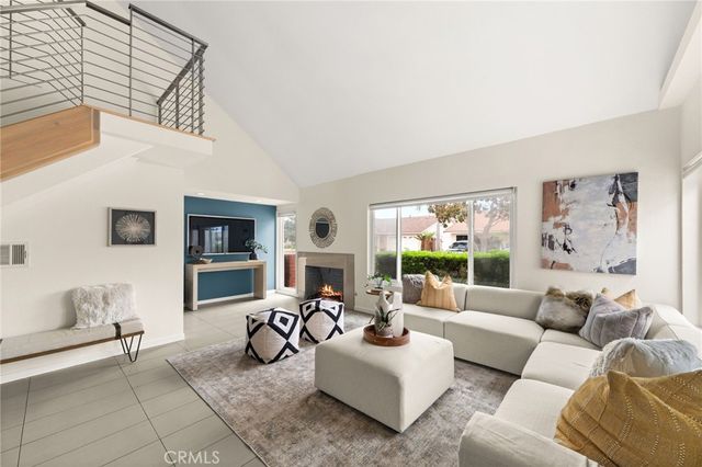 5317 Vista Del Mar, Cypress, CA 90630