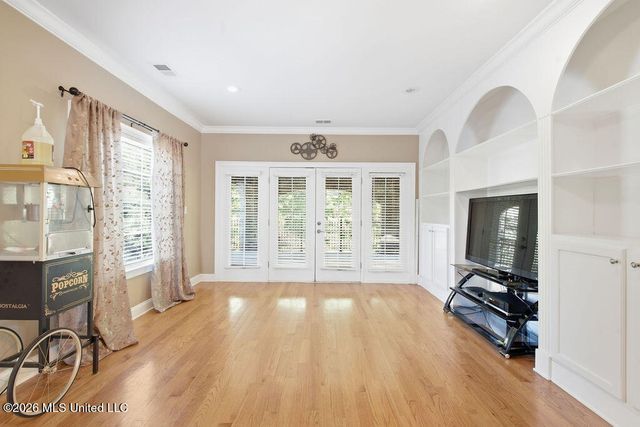 5062 Harlech Castle, Southaven, MS 38671