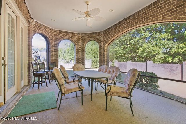 5062 Harlech Castle, Southaven, MS 38671