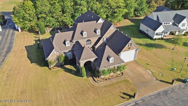 5062 Harlech Castle, Southaven, MS 38671