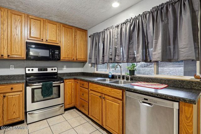 1730 Royal Drive, Las Cruces, NM 88011