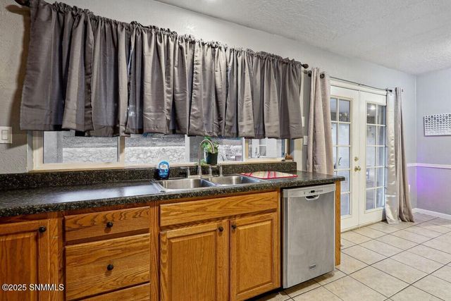 1730 Royal Drive, Las Cruces, NM 88011